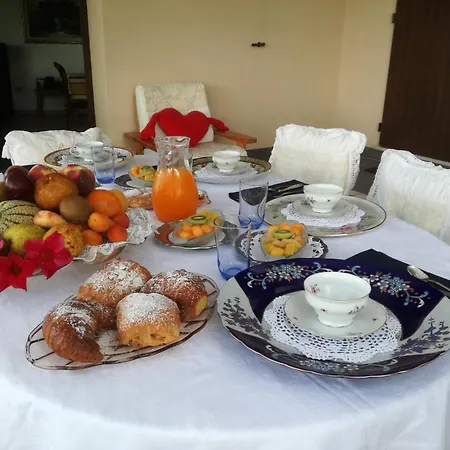 Ca' Pietra Di Nonno Pietro Nocleg ze śniadaniem