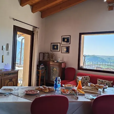 Alojamento de Acomodação e Pequeno-almoço Ca' Pietra Di Nonno Pietro